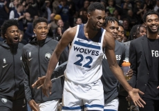 H βελτίωση του Andrew Wiggins