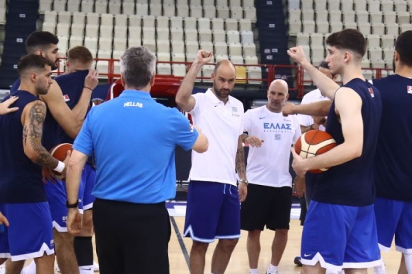 Eθνική Ελλάδος: Στον πηγαιμό για το Παρίσι