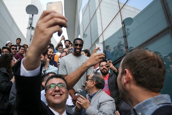 Ο Ekpe Udoh σε (προσ)καλεί να ανοίξεις κάνα βιβλίο